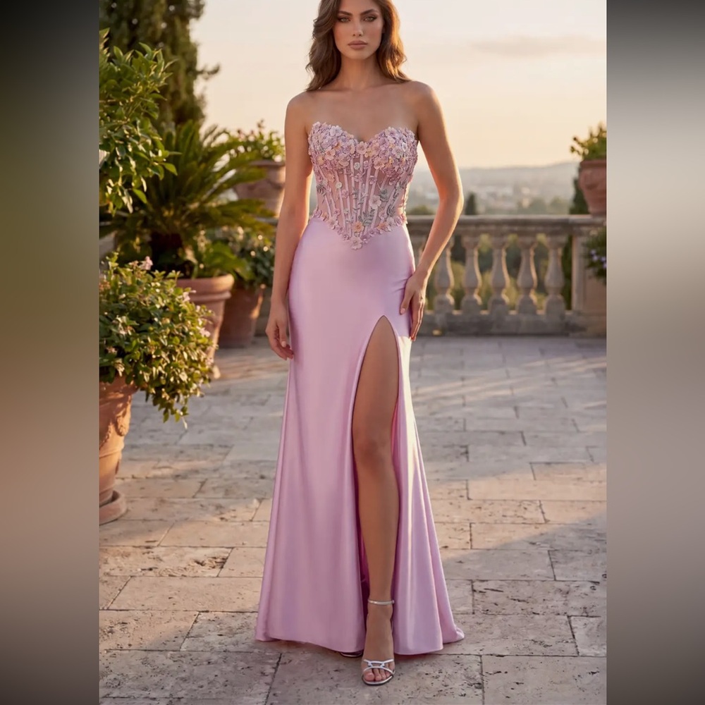 Strapless Pink Floral Appliqué Evening Dress